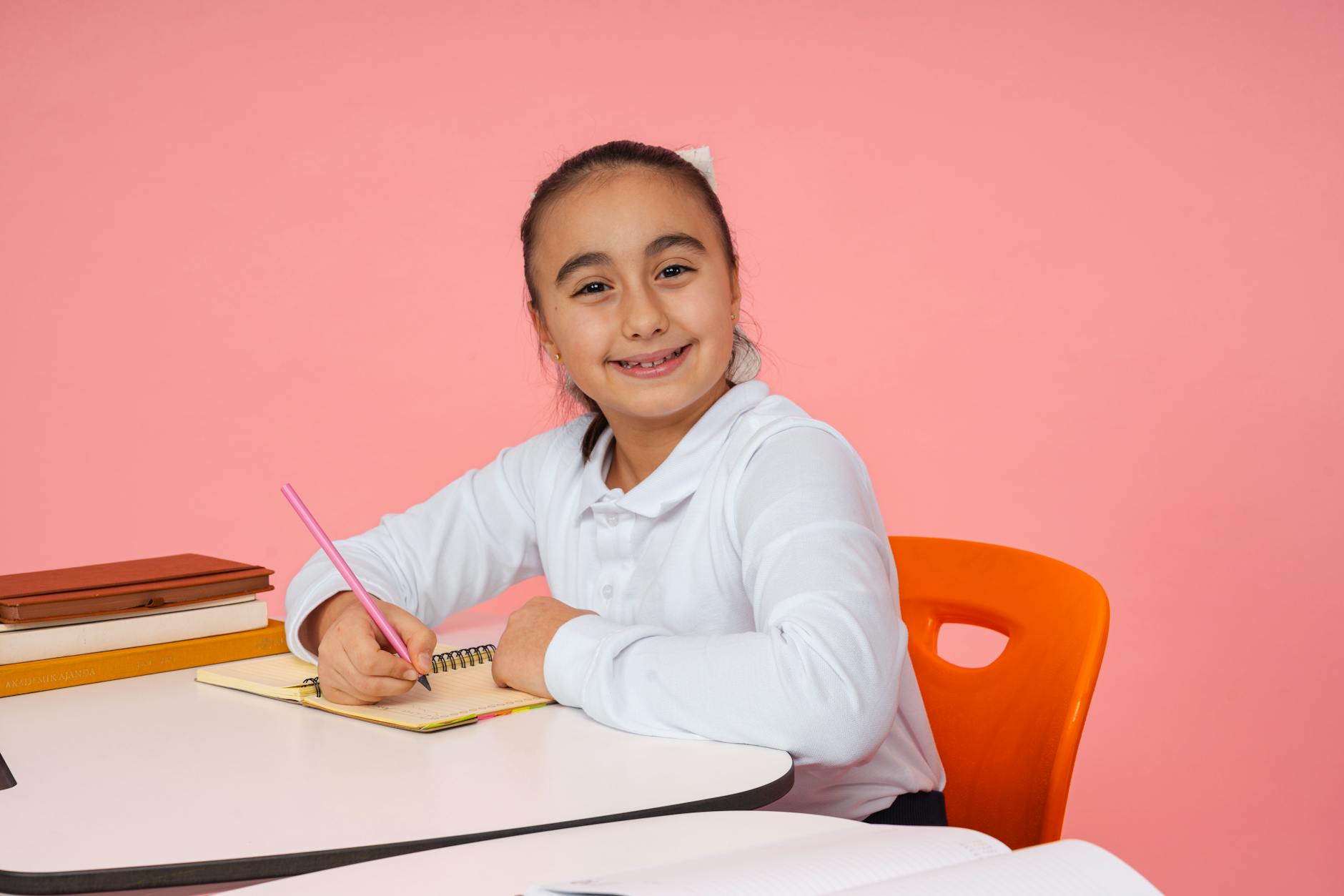 11+ Creative Writing for International Students: Bridging the Gap to UK Grammar Schools